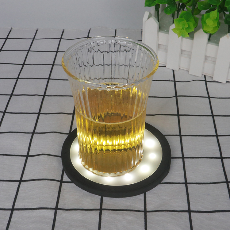  硅膠餐墊LED燈杯墊